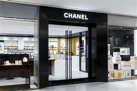 canada shopping Chanel